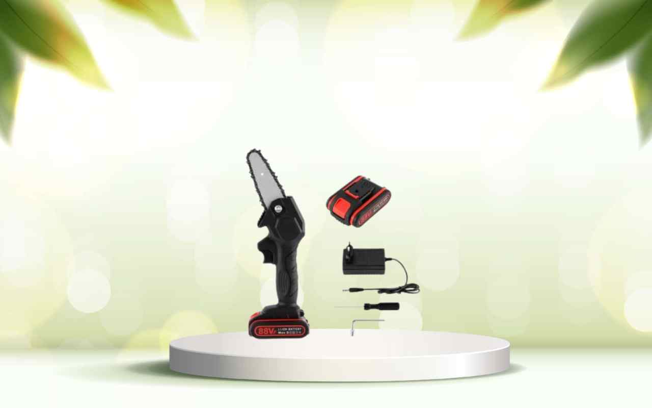 Prova la mini motosega a batteria: pota il tuo giardino con facilità e precisione